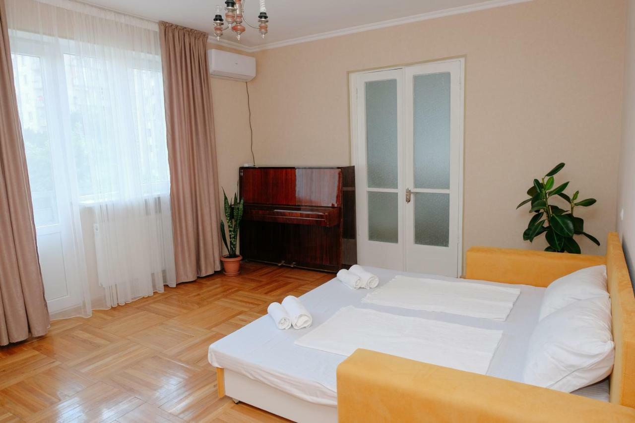 Keti&Tatia Sisters Apartment - Near Old And Central Tbilisi Exteriör bild